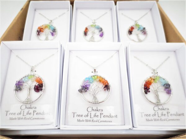 Groothandel Gemstone Tree of Life Pendants Chakra Necklace