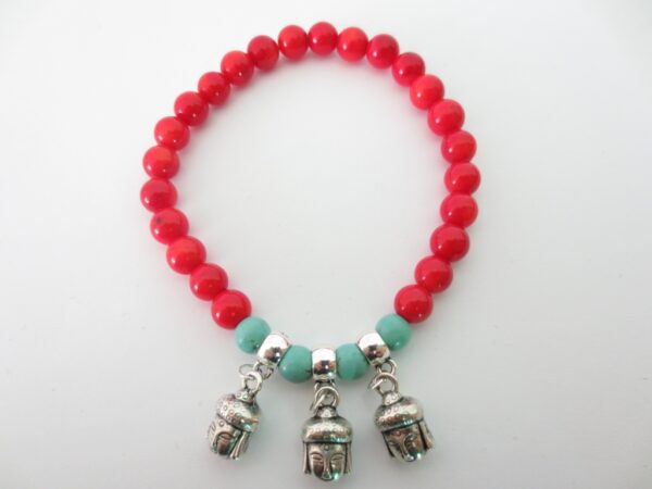 Rood Koraal armband met 3 Happy Boeddha hangers