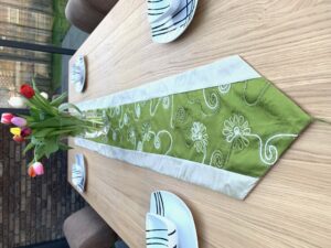 Luxe Brokaat Tafel Dekking (I) - Groen/Zilver