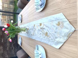 Luxe Brokaat Tafel Dekking (I) - Zilver