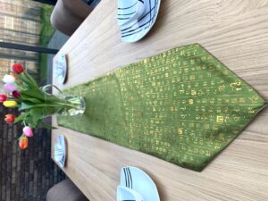 Luxe Brokaat Tafel Dekking (II) - Groen