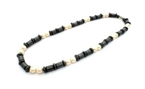 Elegante Hematiet-Kralenketting met Parels (III)