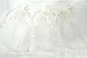13 x 20cm Crème Organza Stippeltjes (50 Stuks)